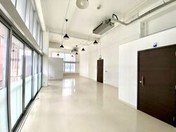 Singapore Conference Hall (D1), Office #466076401